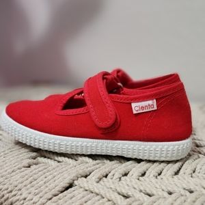 Toddler shoes